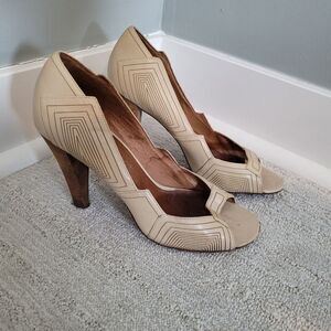 Sole Project Funky Geometric Leather Heels Size 8